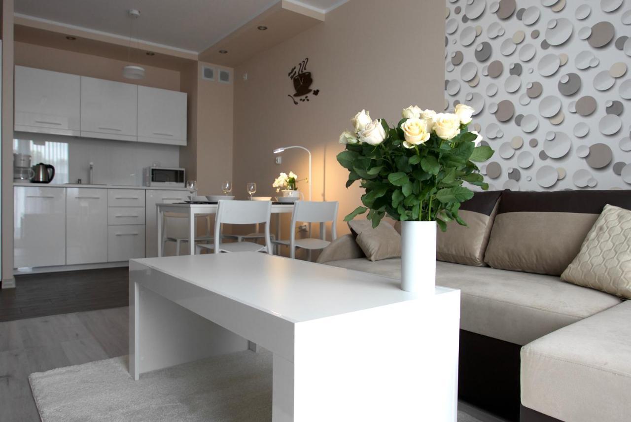 Apartamenty Mizu - Szampanski Kolobrzeg Ngoại thất bức ảnh